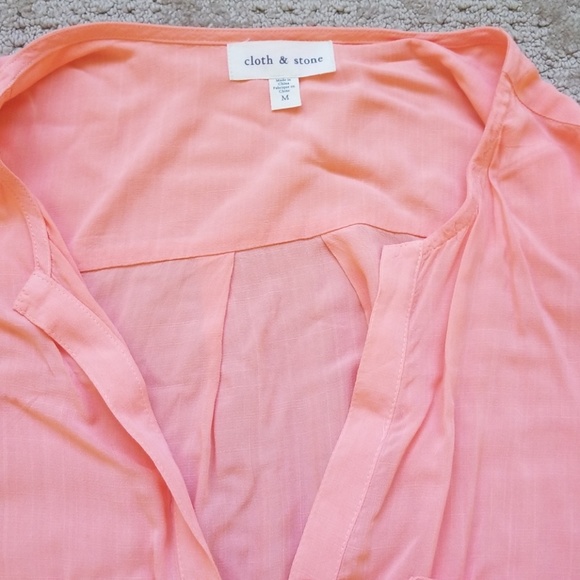 Button down blouse - Picture 3 of 3